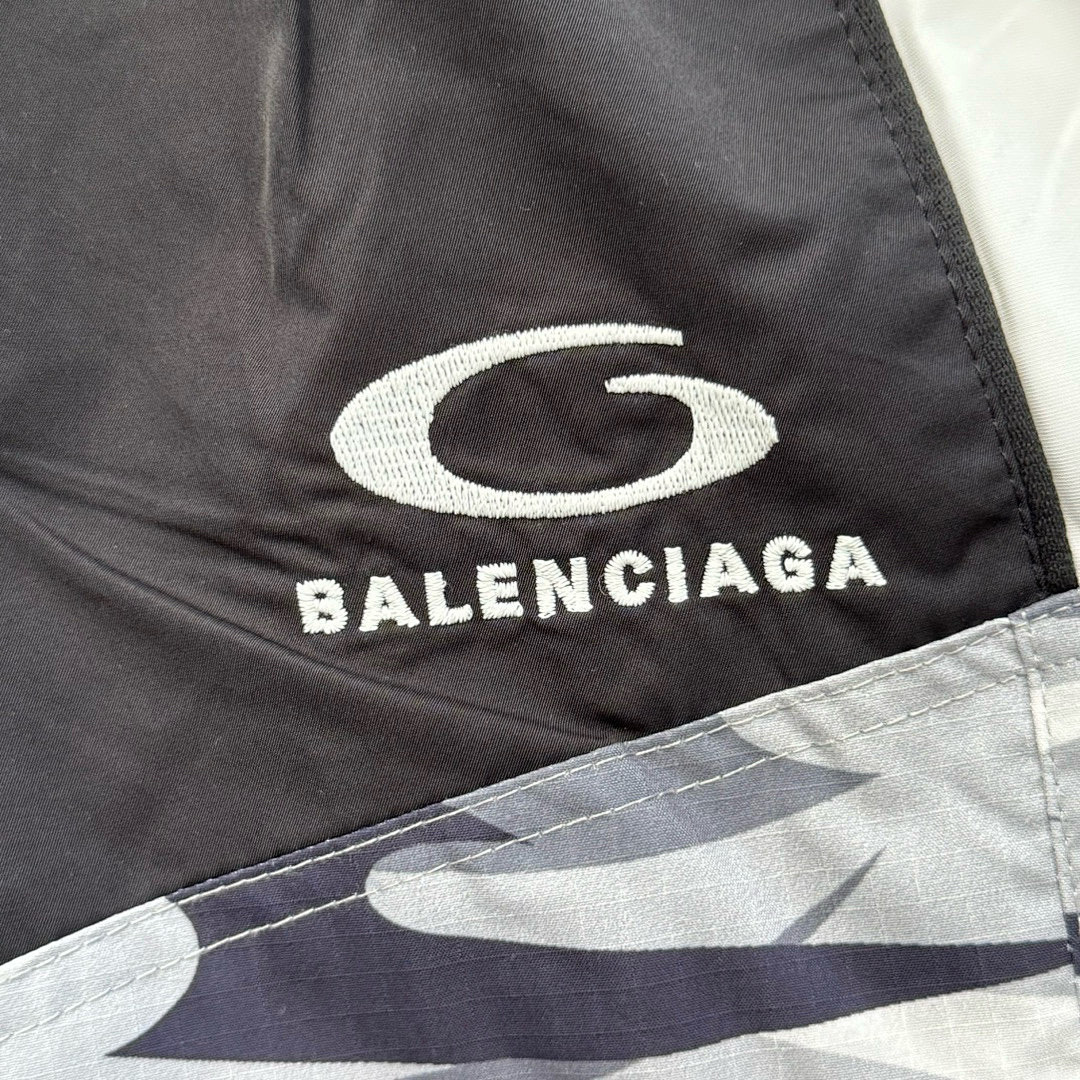 Balenciaga 58355-24L - Image 11