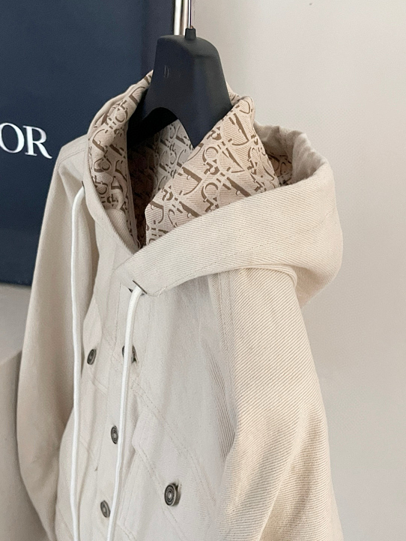 Dior 6Q048-3L - Image 9