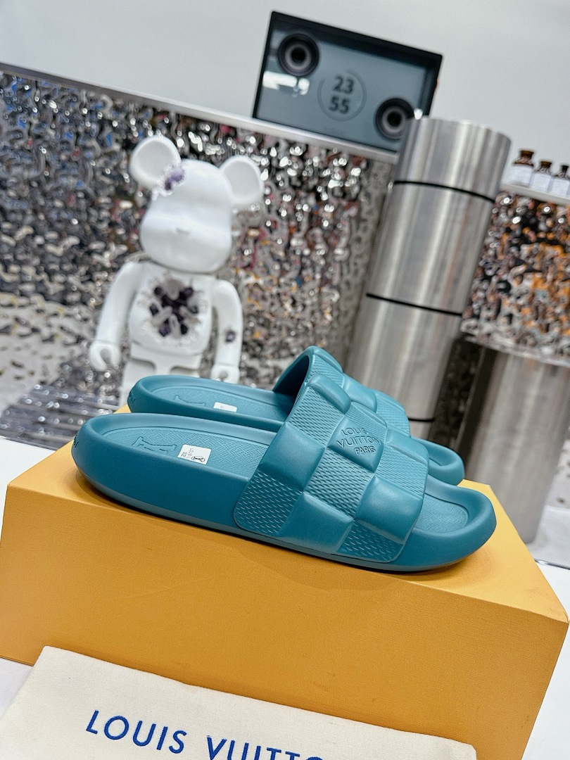 Unbranded Yuan Slides V081 - Image 13