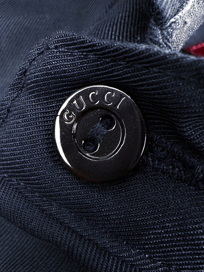 Gucci 6863-60L - Image 10
