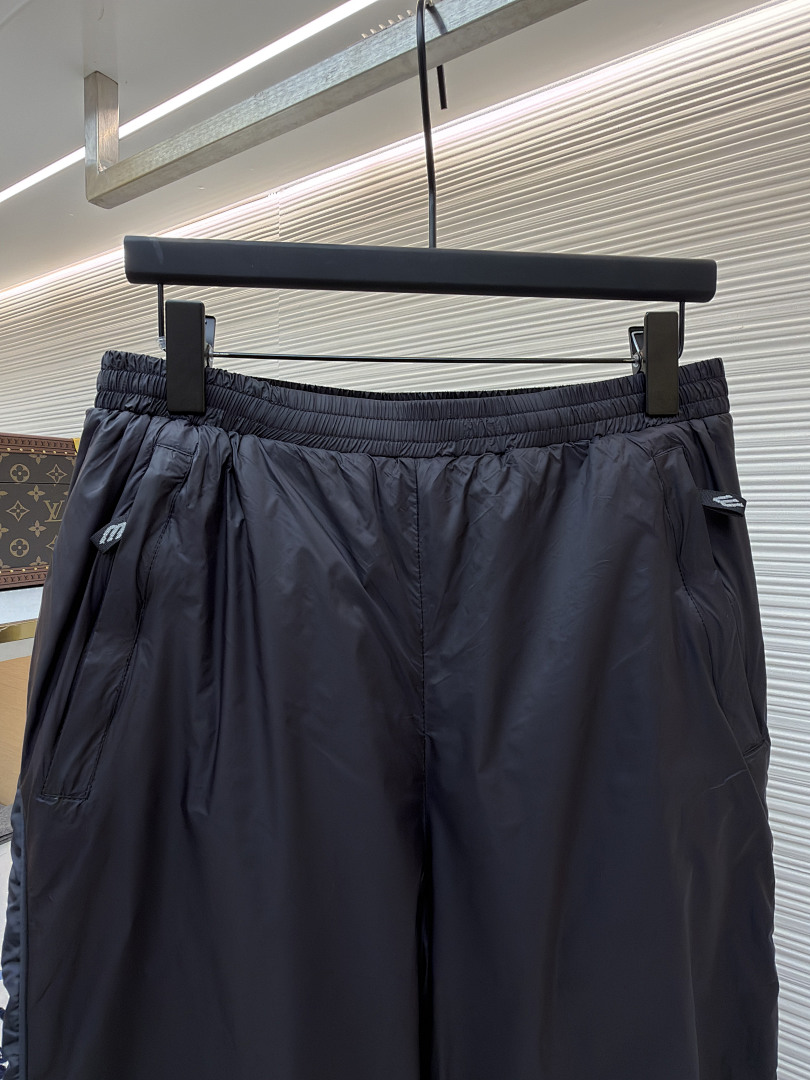 Balenciaga 6D230-61L - Image 11