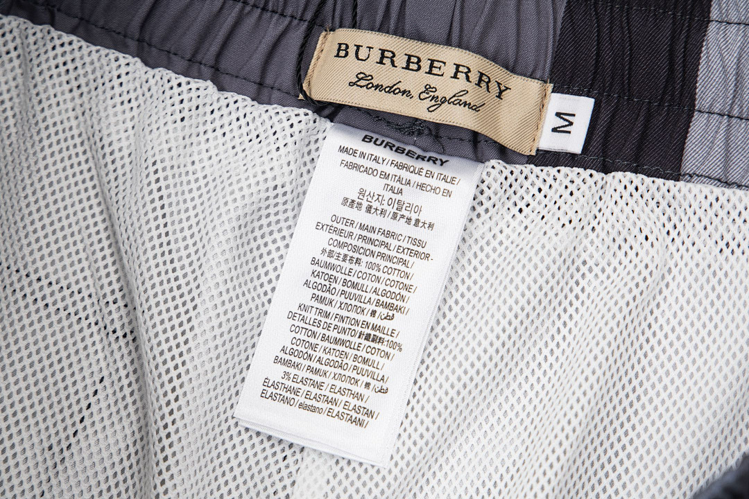 Burberry 52410−24L - Image 16