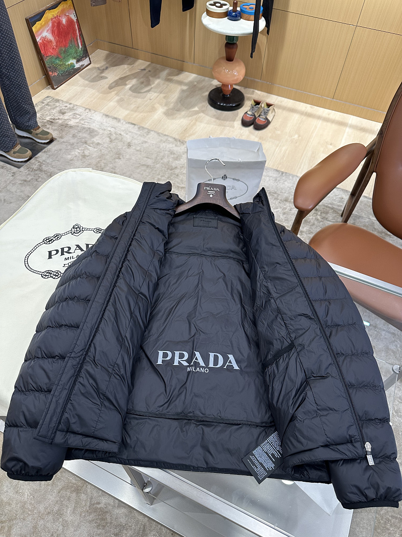 Prada 5207−8L - Image 36