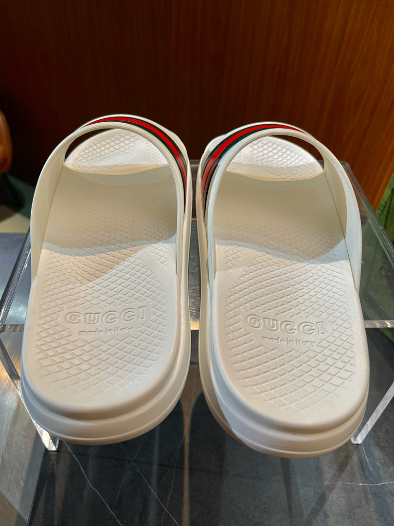 Gucci 53311−33L - Image 9