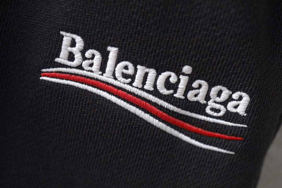 Balenciaga 534101−25L - Image 25
