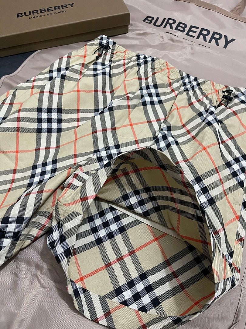 Burberry 6D300-61L - Image 9