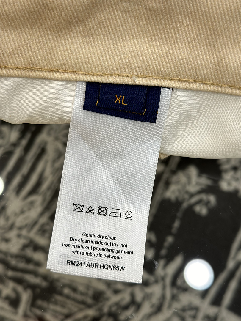 Unbranded Price:Jacket: 289 Pants: 269 529−8L - Image 15