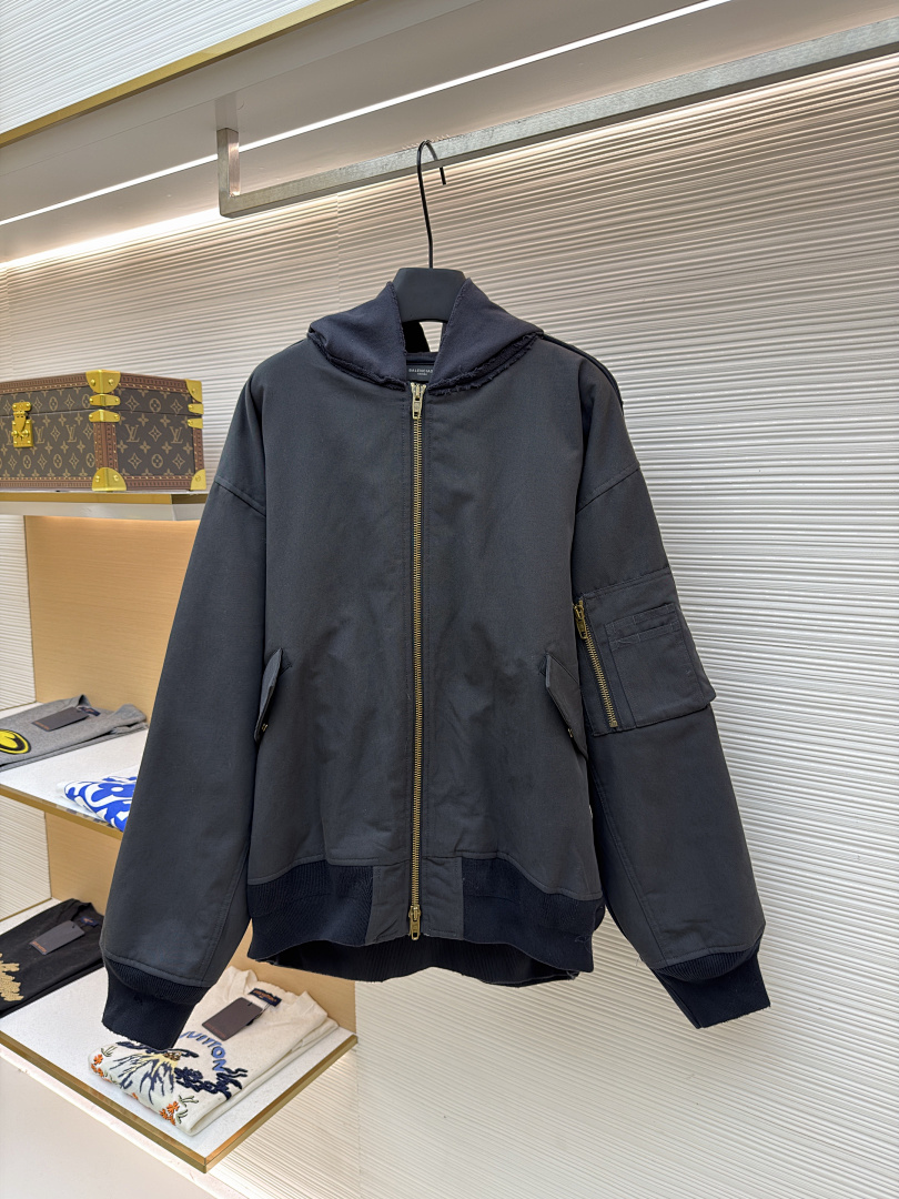 Balenciaga 3084-41L