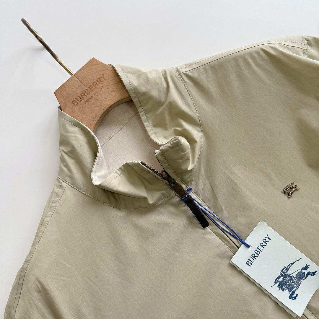 Burberry 6394-61L - Image 9