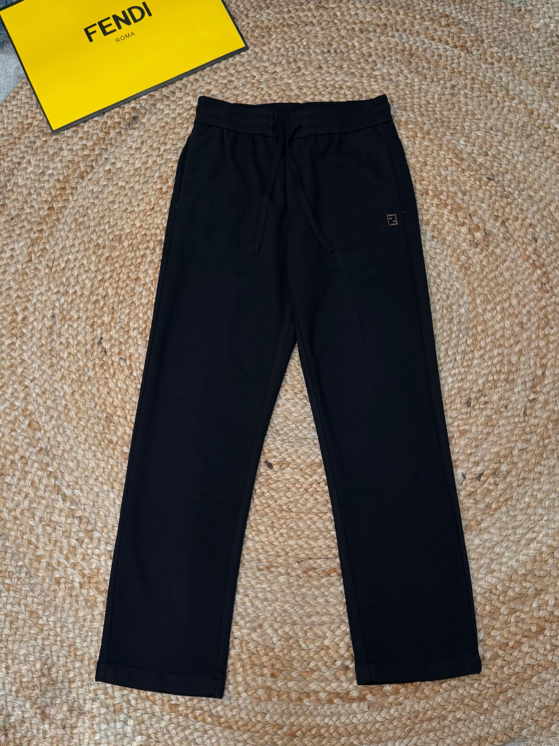 On Running Price:Jacket 499 Pants: 319 5183−8L - Image 19