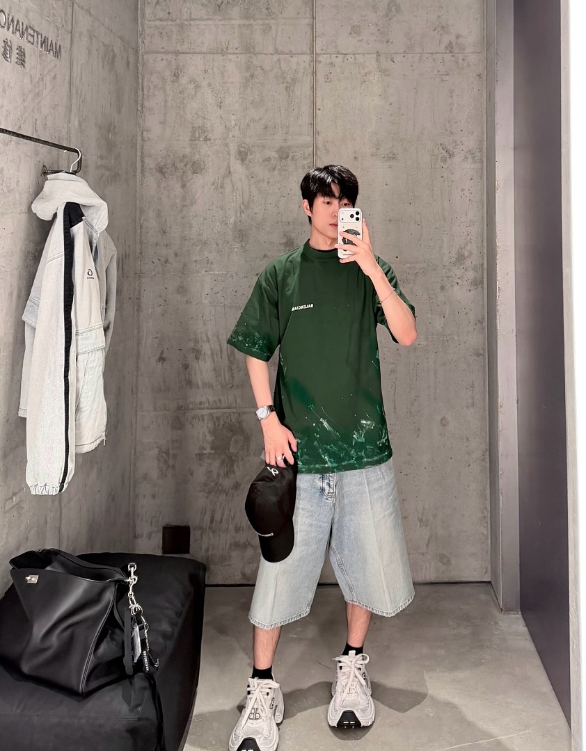 Balenciaga 507−24L - Image 3