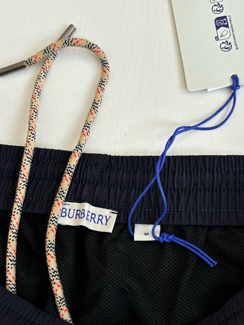 Burberry 31912-31L - Image 18