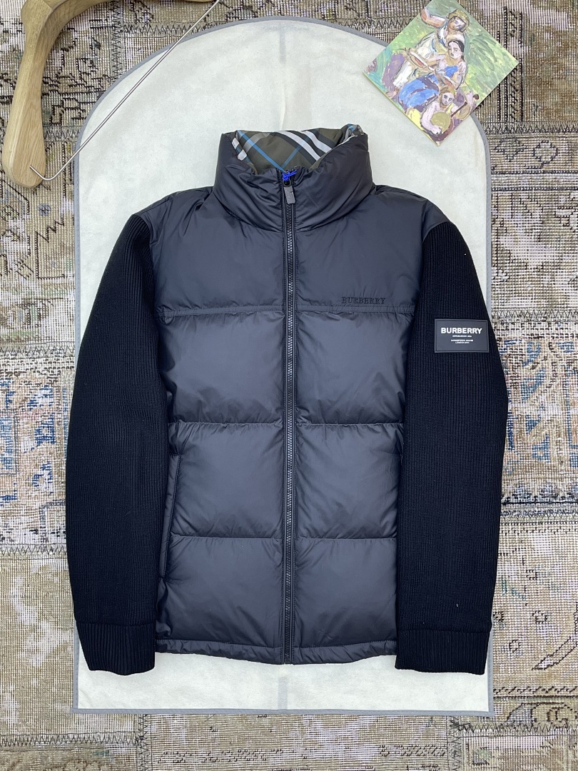 Burberry 51980-8L - Image 5