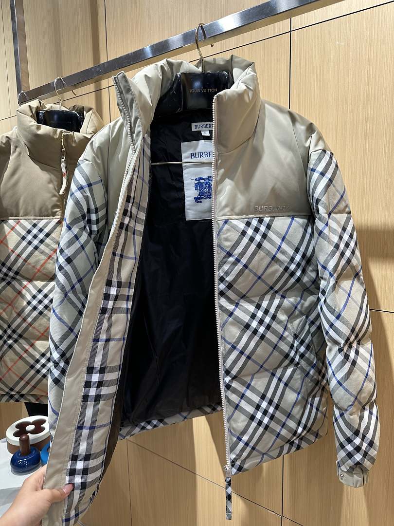 Burberry 5211−8L - Image 45