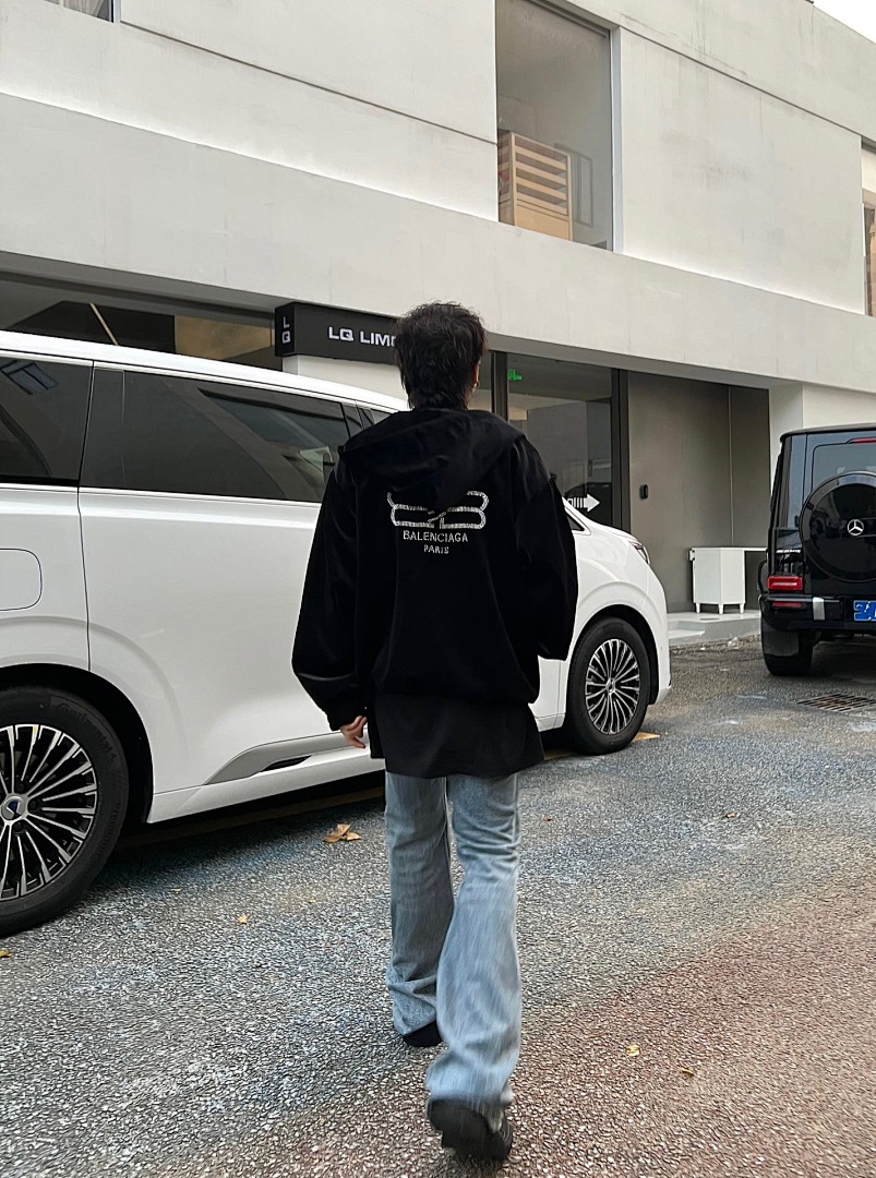 Balenciaga Bal P369Yuan - Image 15