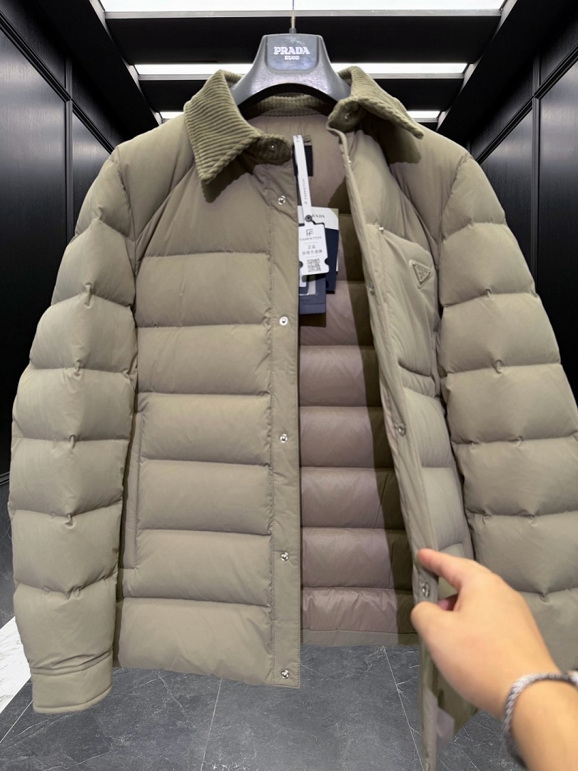 Prada Prada - Image 8