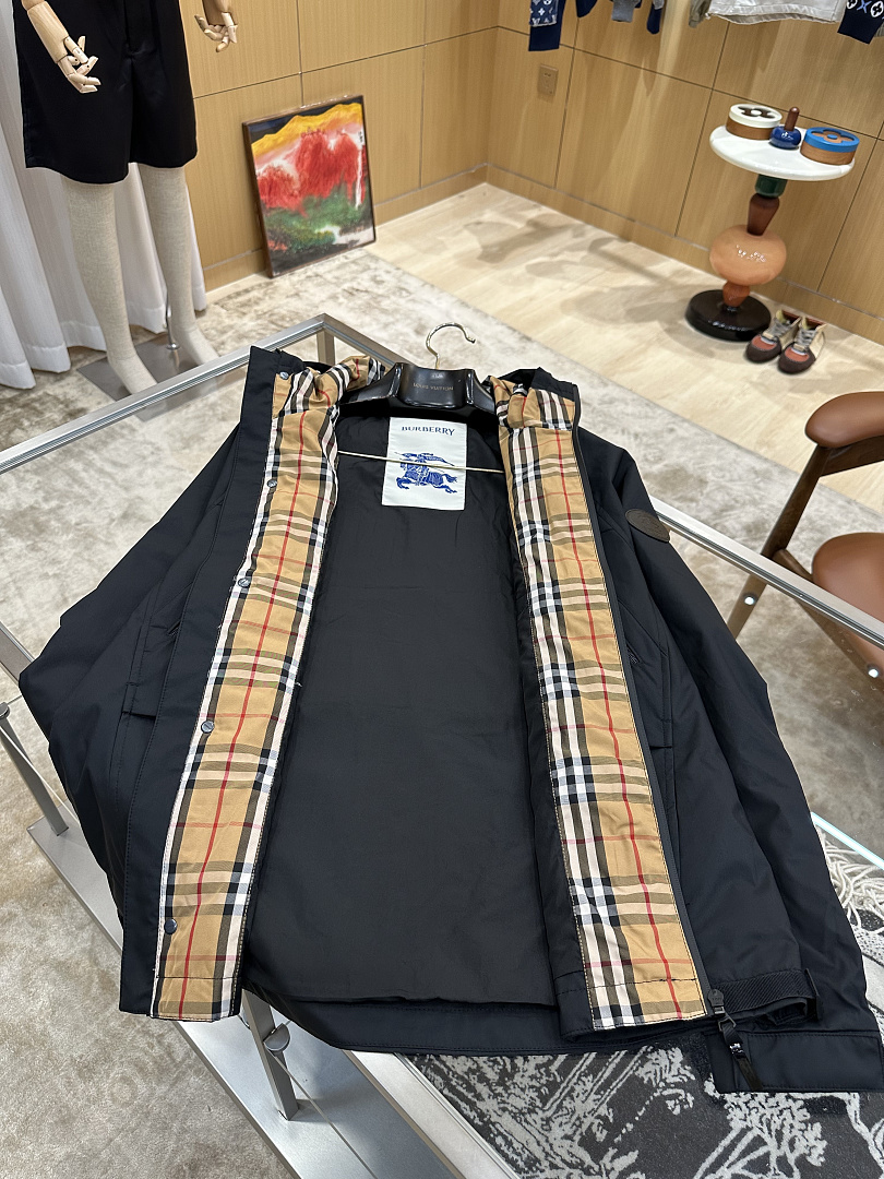 Burberry 5150−8L - Image 41