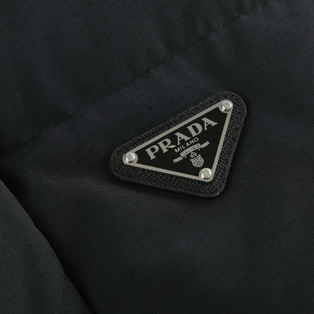 Prada 625027-78L - Image 26