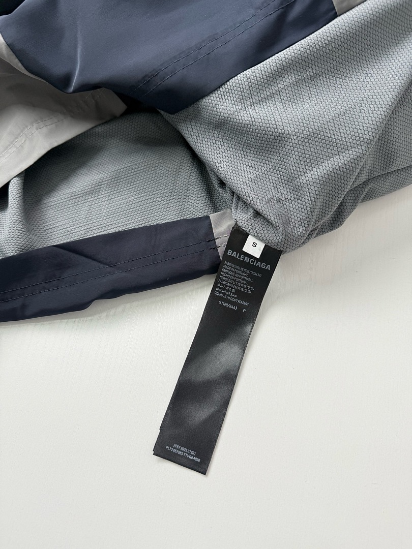 Balenciaga 3277-2L - Image 10