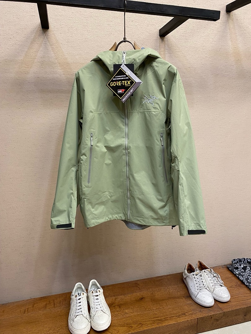 Arc'teryx – - Image 25