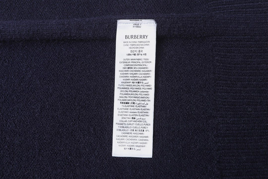 Burberry 525350−51L - Image 10