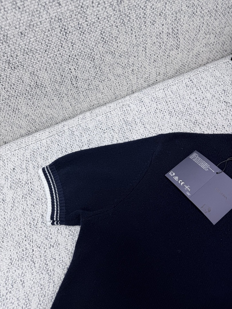 Prada 3003-71L - Image 6