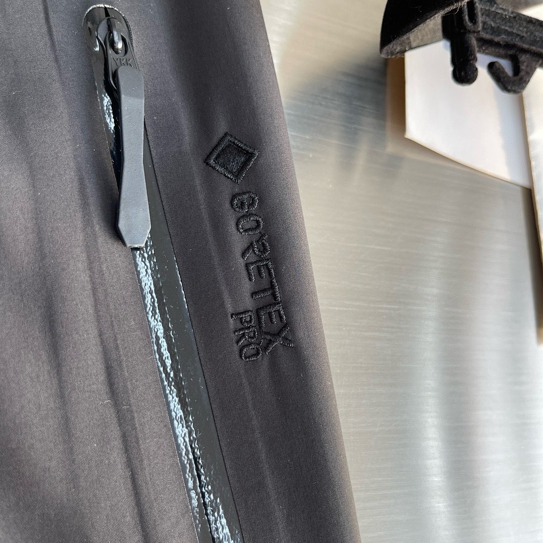 Arc'teryx — - Image 8