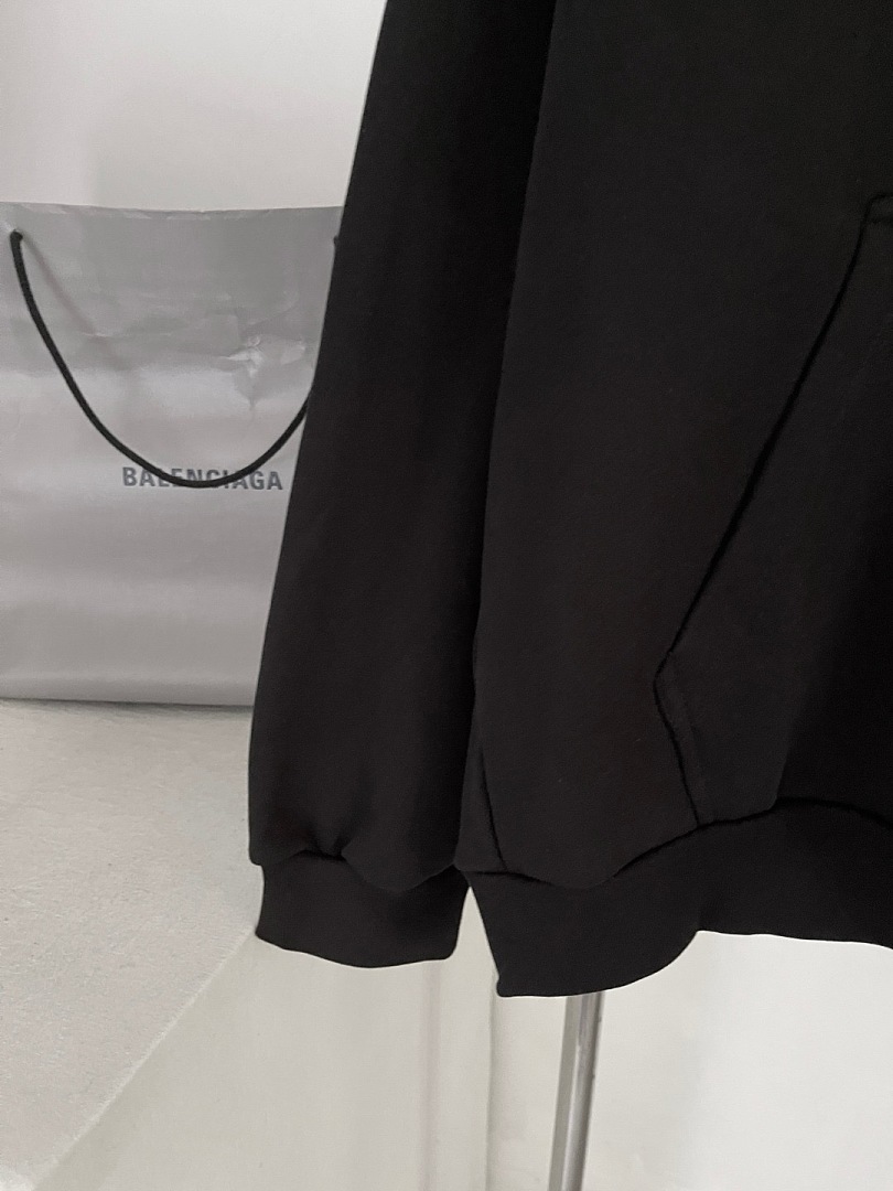 Balenciaga 6AA681-60L - Image 6