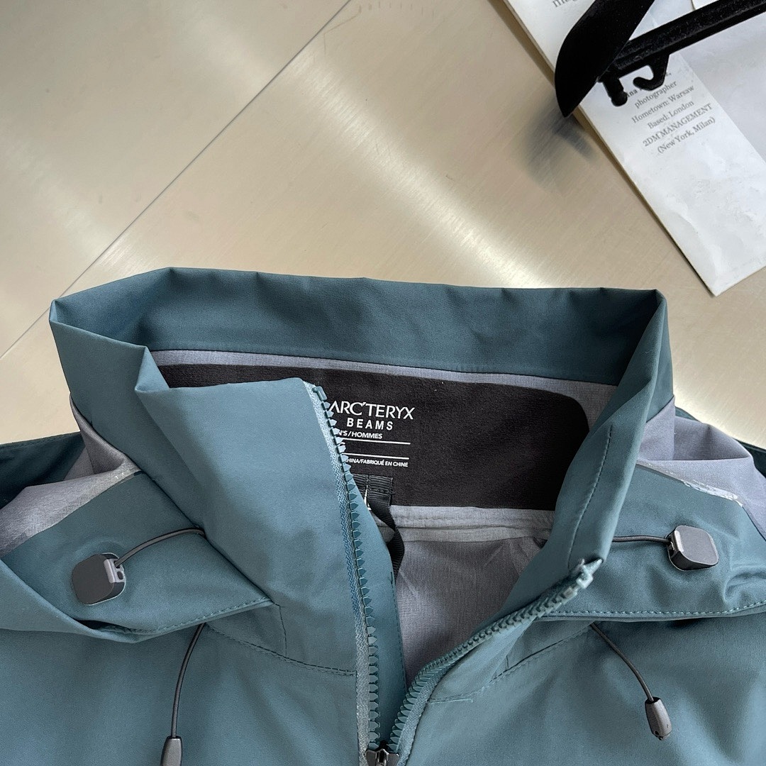 Arc'teryx — - Image 8