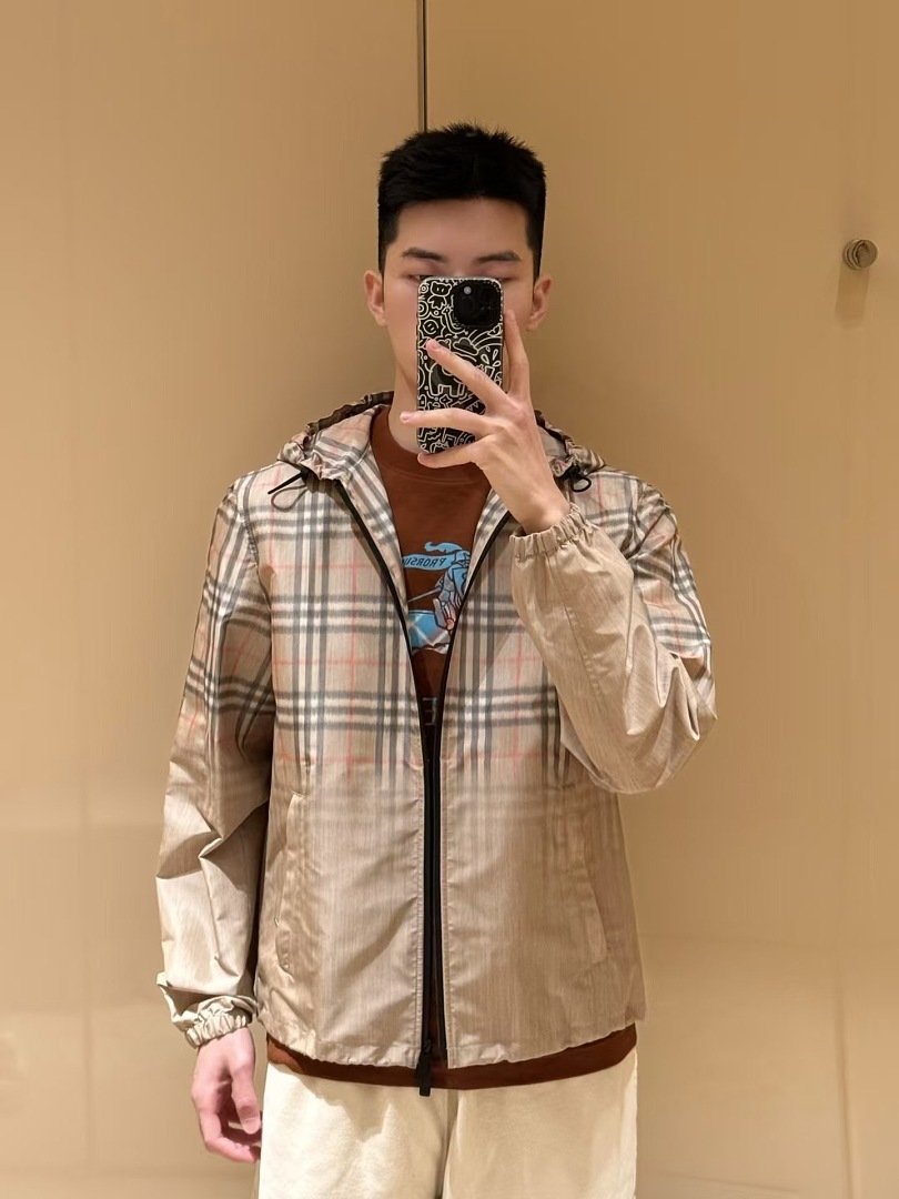 Burberry 6D276-61L - Image 3
