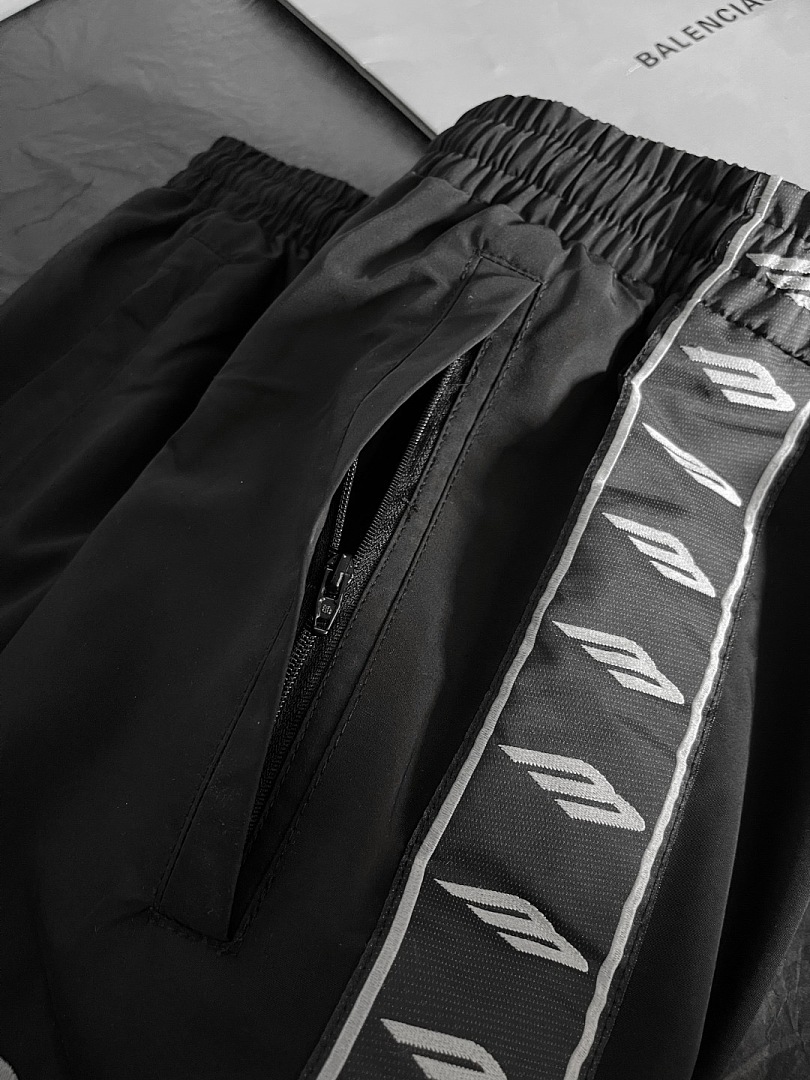 Balenciaga 6893-60L - Image 8
