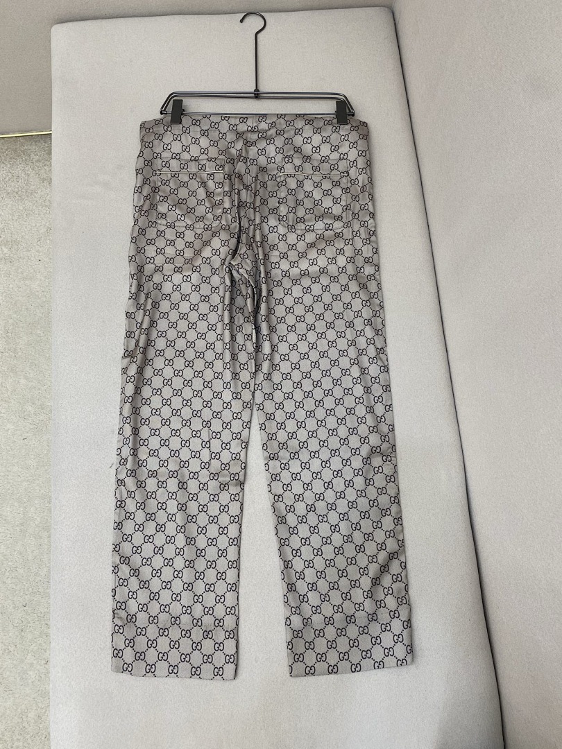 Gucci 37527-37528-8L - Image 18