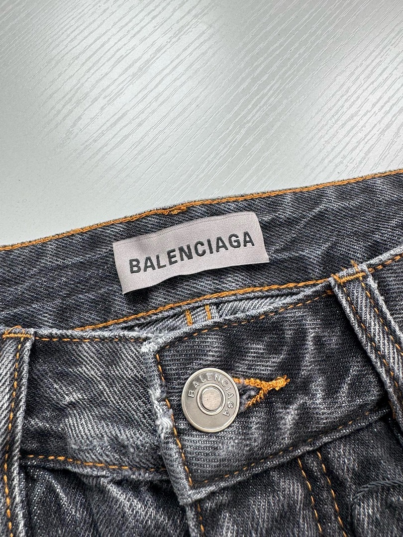 Balenciaga 3232-2L - Image 13