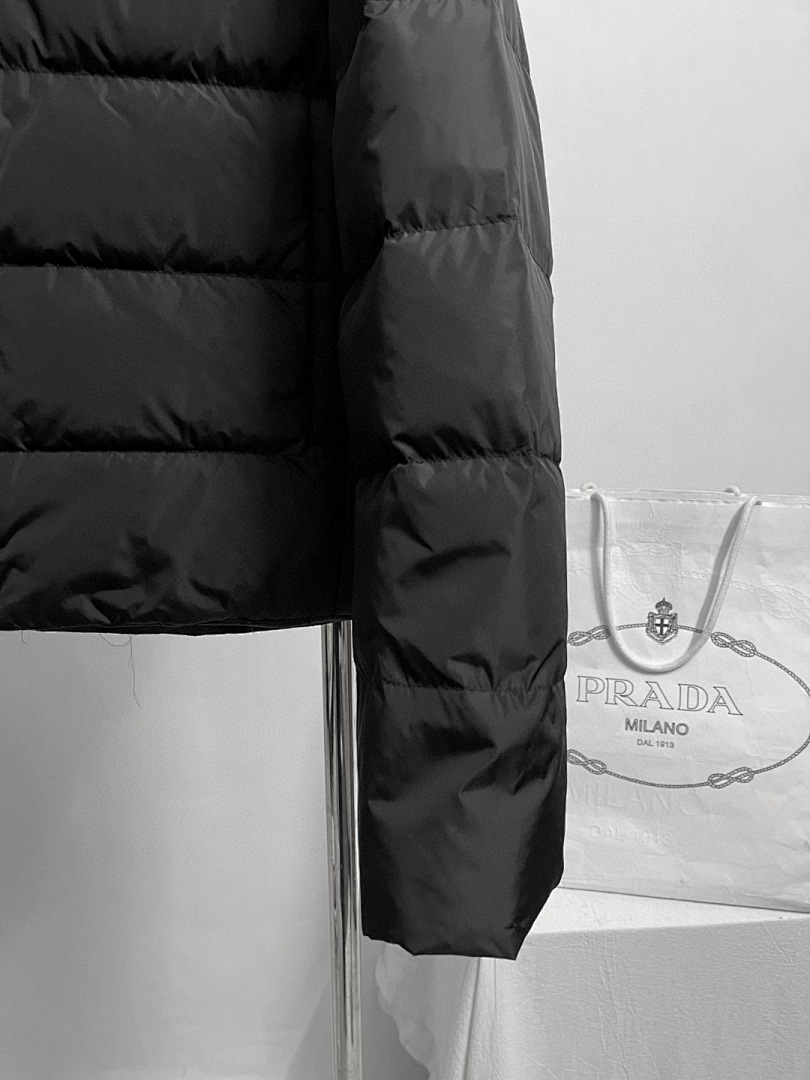 Prada 625297-60L - Image 11
