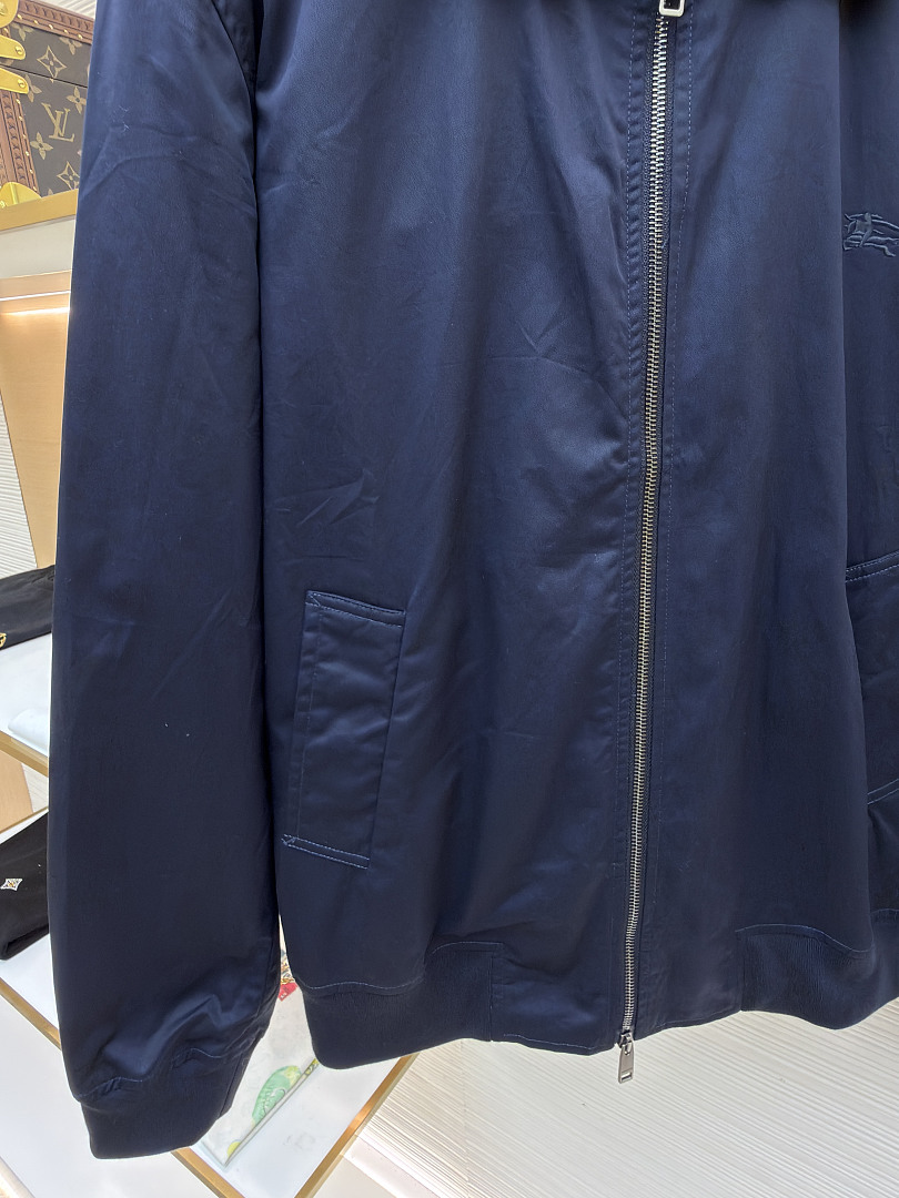 Burberry 5052−51L - Image 11