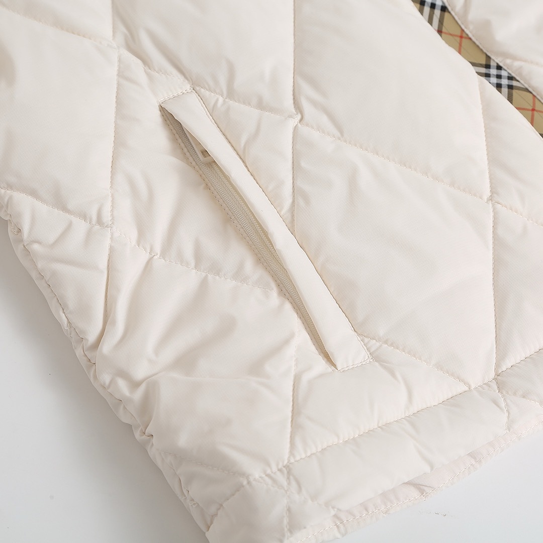 Burberry 626025-78L - Image 19