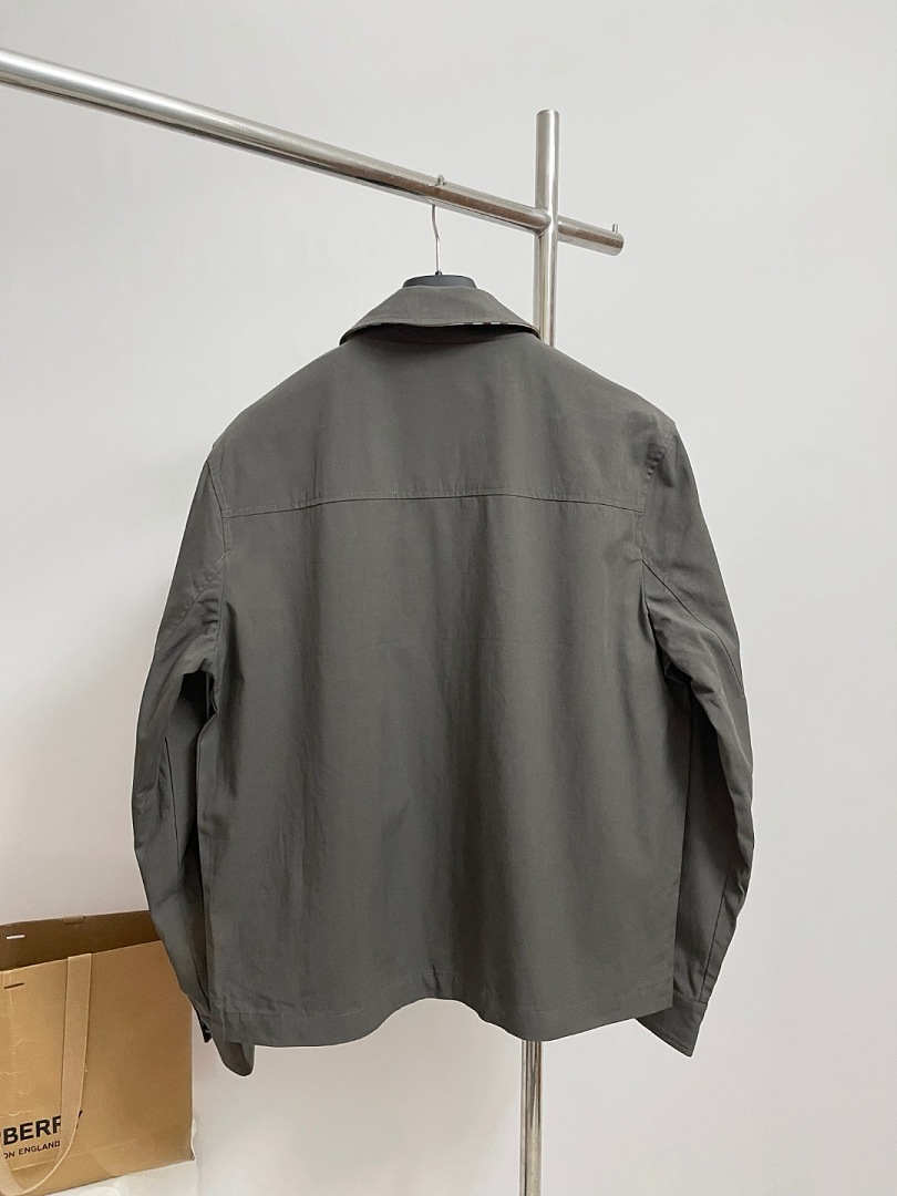 Burberry 6443-61L - Image 3