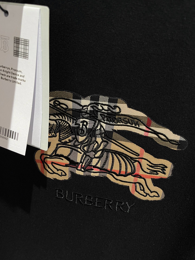 Burberry B081-65L - Image 4