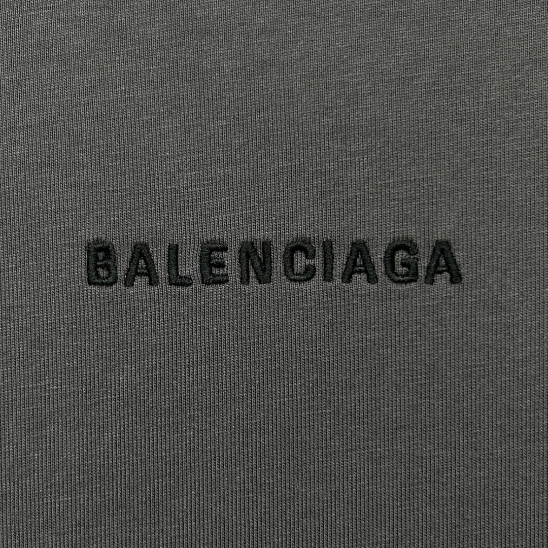 Balenciaga Embroidered Short Sleeve - Image 21