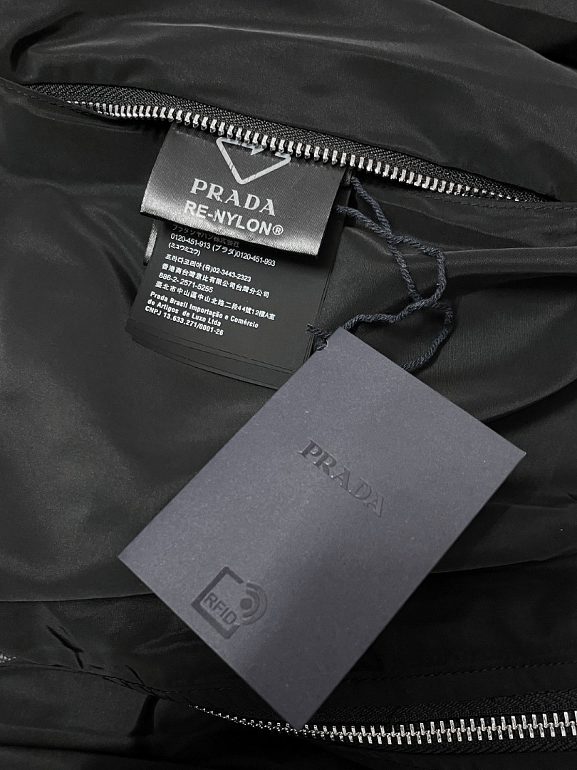 Prada 625288-60L - Image 8