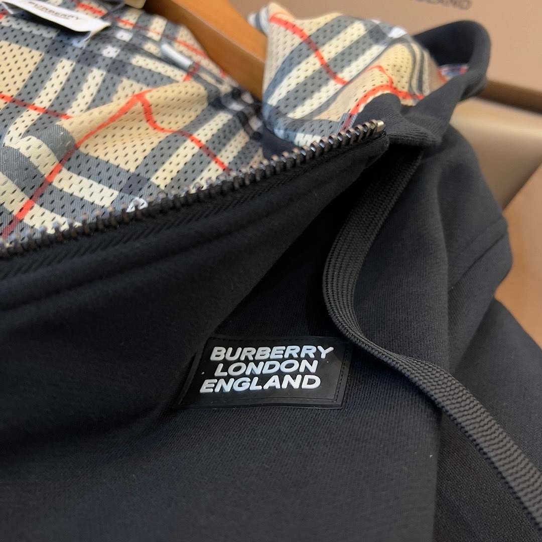Burberry 6B010-65L - Image 9