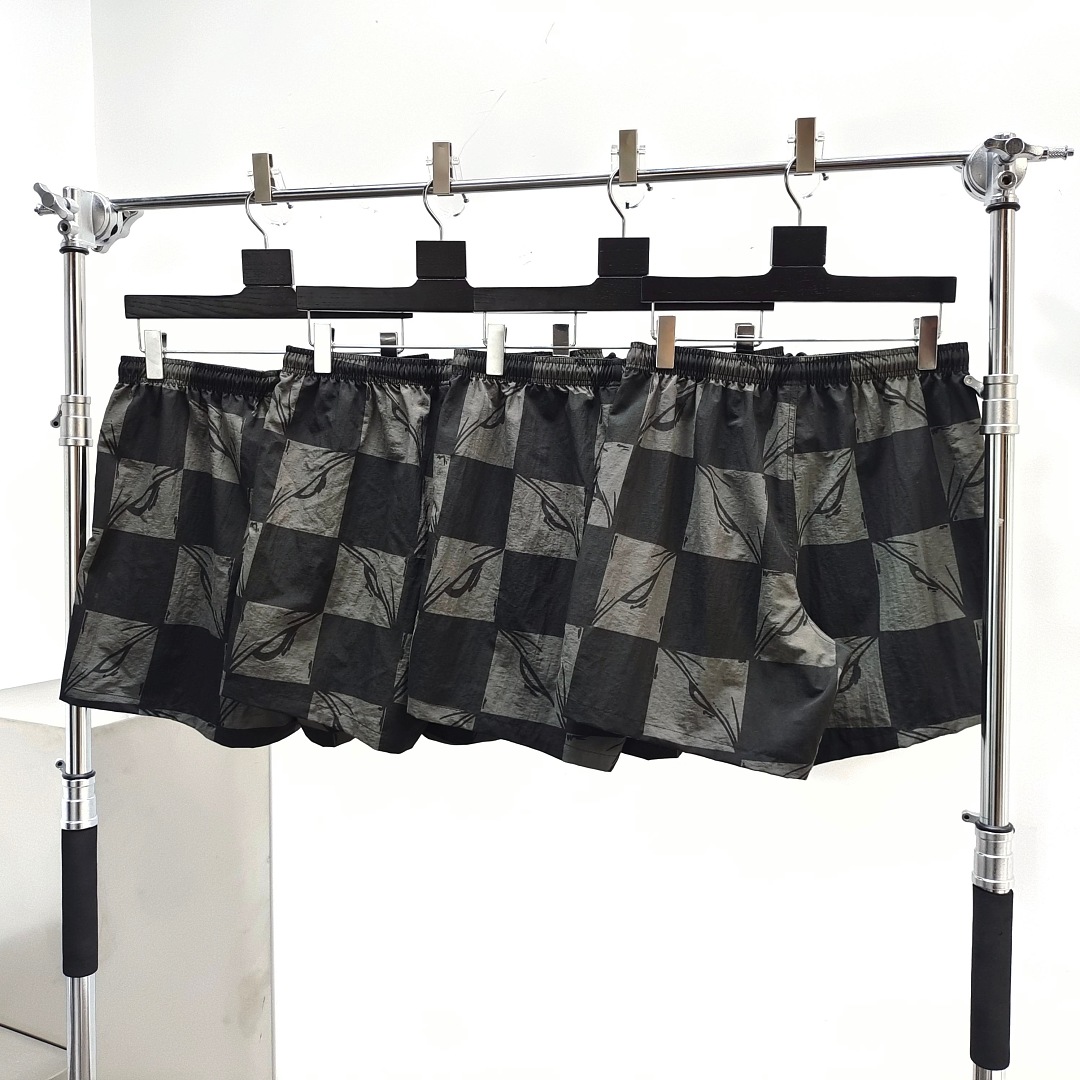 Chanel B4405 - Image 12