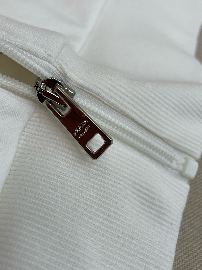 Prada 3WT5257-8L - Image 21