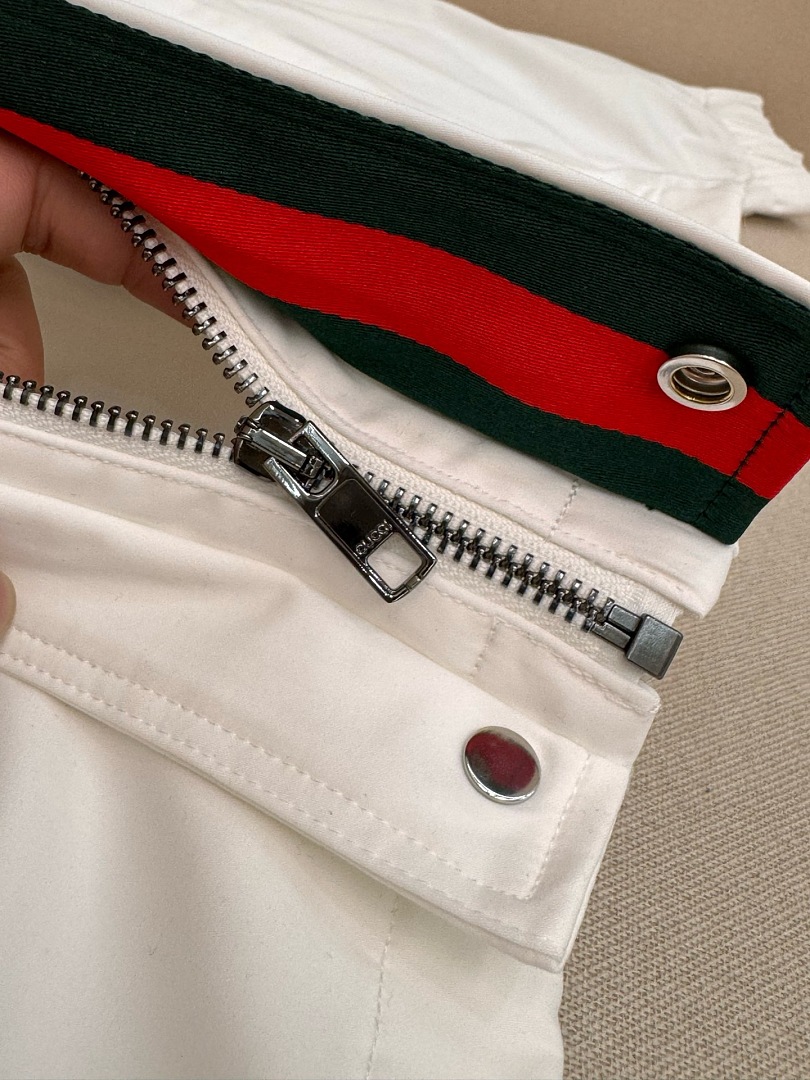 Gucci 3WT5141-8L - Image 21