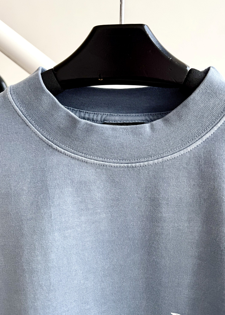 Balenciaga 3013-53L - Image 25