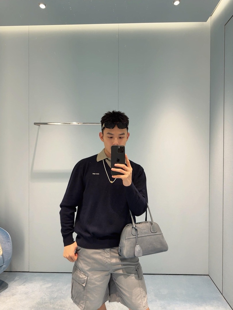 Miu Miu 61004-60L - Image 2
