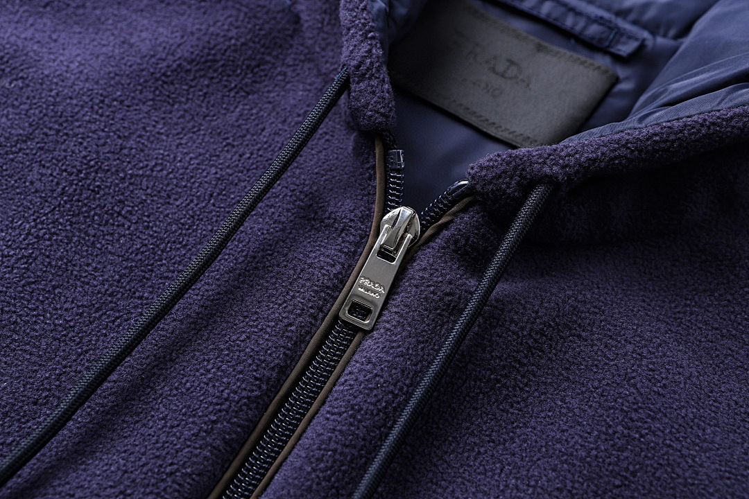 Prada 525368-51L - Image 7