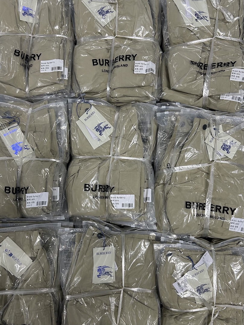 Burberry 5055−51L - Image 5