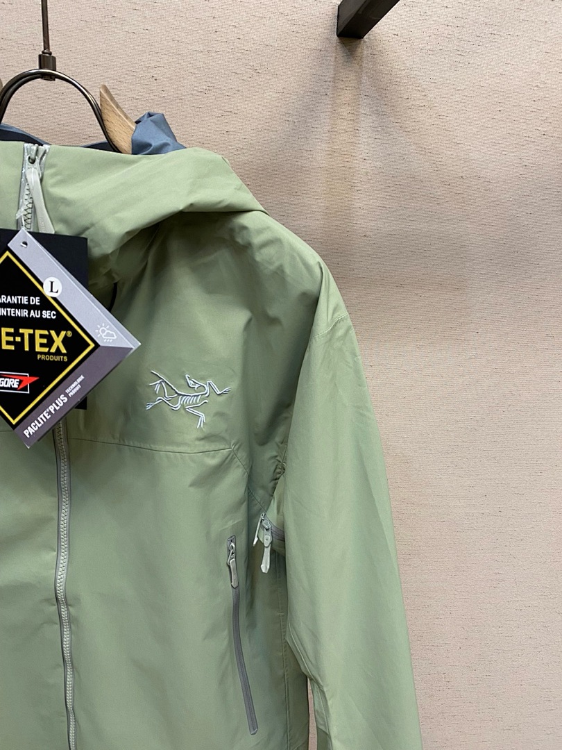 Arc'teryx – - Image 23