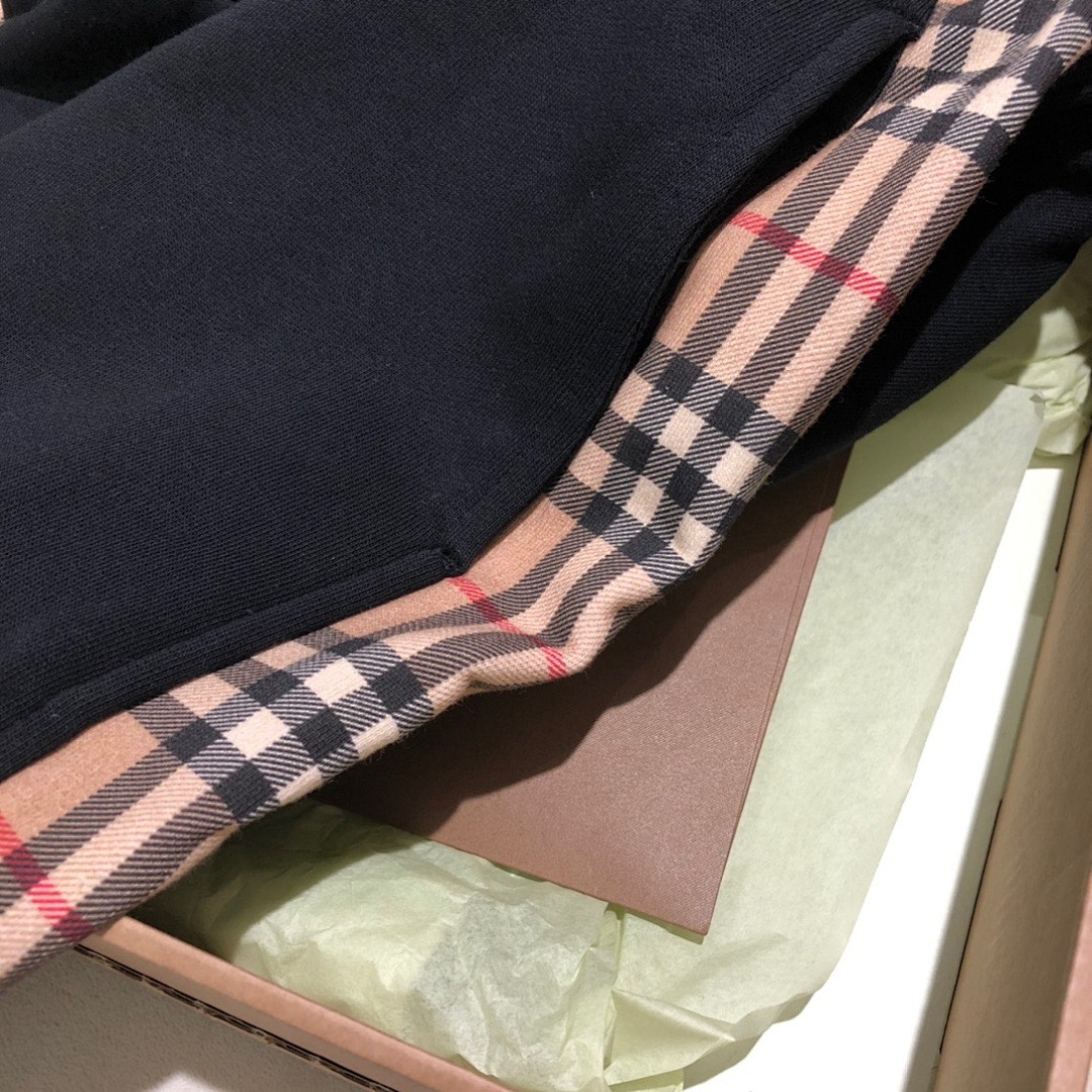 Burberry Yuan - Image 6